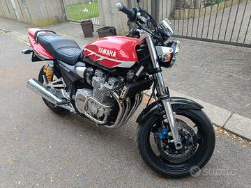 Yamaha xjr 1300
