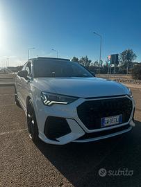 Audi RsQ3