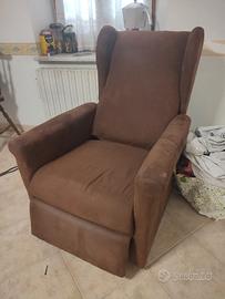 Poltrona reclinabile