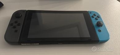 Nintendo Switch Edizione Limitata Pokemon