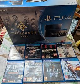PS4 500GB con scatola originale + 8 giochi