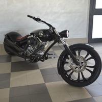 HARLEY-DAVIDSON FXSTC Softail Custom War Eagle 2.0