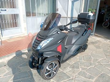 Peugeot Metropolis 400