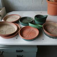Sottovasi in plastica