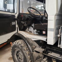 UNIMOG 4x4 con allestimentospargisale e Lama neve
