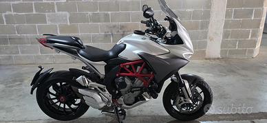 MV Agusta turismo veloce Lusso
