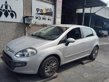 FIAT GRANDE PUNTO 1.3 TD 2010 199B1000  PER RICAMB