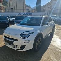 Fiat 600 Hybrid 100 CV DCT MHEV La Prima