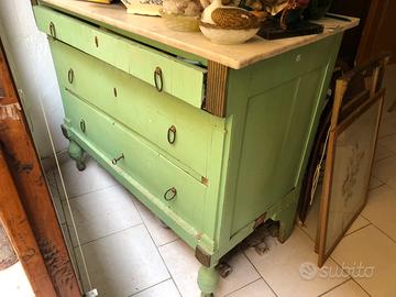 Elegante Cassettone Primi 800' Direttorio