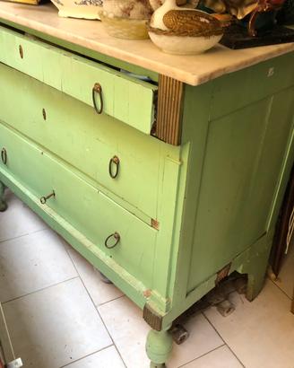 Elegante Cassettone Primi 800' Direttorio