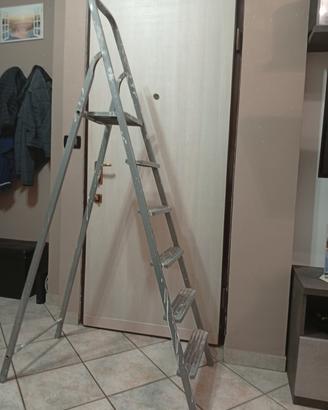 Scala 6 gradini 