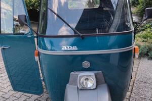 moto carro piaggio