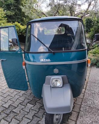 moto carro piaggio