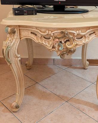 Tavolino stile barocco