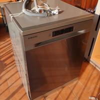 Lavastoviglie Samsung USATA mod. DW60M6050FS