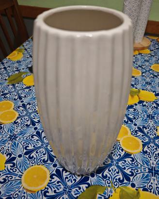 Vaso in ceramica bianco 
