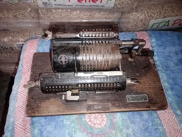 calcolatrice meccanica antica