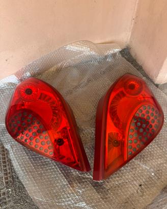 fanali peugeot 207