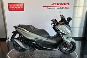 Honda Forza 350