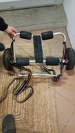 Carrellino per kayak