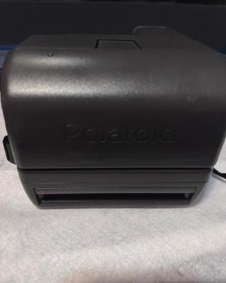 Polaroid  600 One step Close up