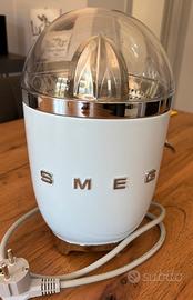 Spremiagrumi Smeg