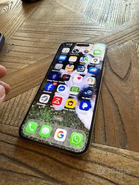 Iphone 15 pro max 256 con apple care +