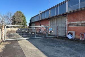 CAPANNONE A ALPIGNANO