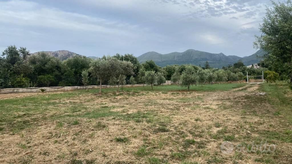Terreno di 1600 m² a Carini - Vista 2