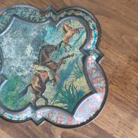 scatola di latta antica  decorata 