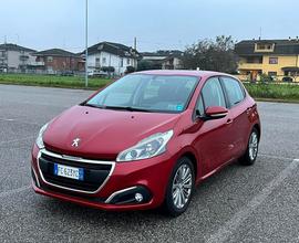 Peugeot 208 2016 benzina neopatentati