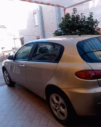Alfa 147