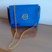 Pochette nuova con catenella