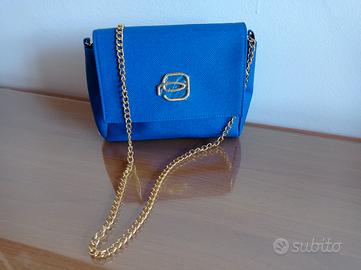 Pochette nuova con catenella