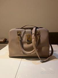 Trattabili Borsa LIU-JO elegante e capiente  usata