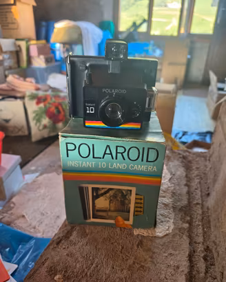 Polaroid Instant 10 