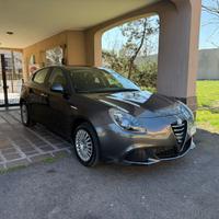 Alfa romeo giulietta  benzina euro 6 km 94.000