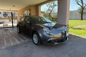 Alfa romeo giulietta  benzina euro 6 km 94.000