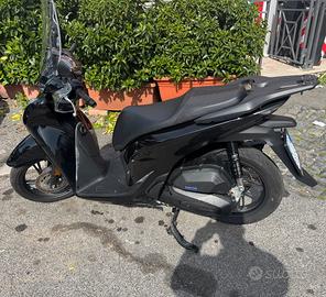 Honda sh