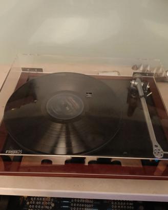 Giradischi rega planar 25