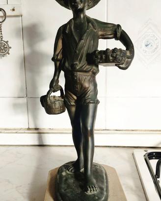 Statua di pescatore antica perfetta anni 60.