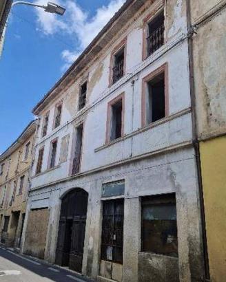 Immobile in asta di 89 m² con 3 locali a Fara Nova