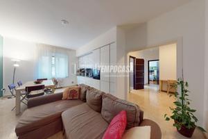 Quadrilocale Via Venini 38, Milano