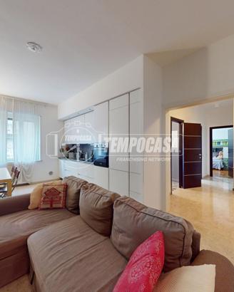 Quadrilocale Via Venini 38, Milano