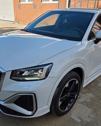 Audi Q2 30 TFSI S line Edition 110cv
