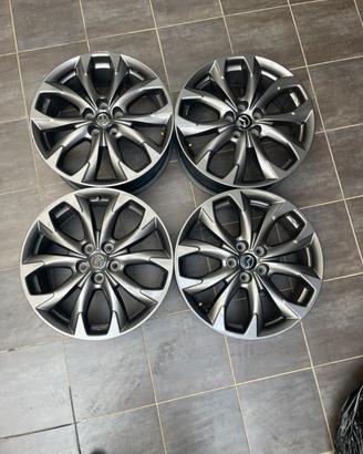 Cerchi 19” per mazda