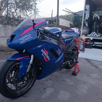 Kawasaki Ninja 600 2007 super accessoriata 