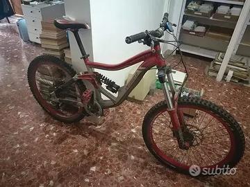 BICICLETTA SPECIALIZED BIG HIT FSR 3 III 2010 M