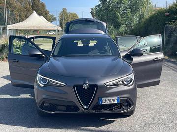 ALFA ROMEO Stelvio 2.2 TDs 190 CV AT8 Q4 Super B
