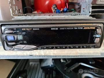 Autoradio+caricatore+amplificatore